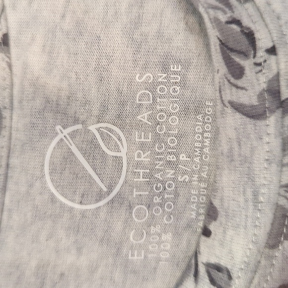 S: Ecothreads Short Sleeve Shirt - Picture 4 of 7